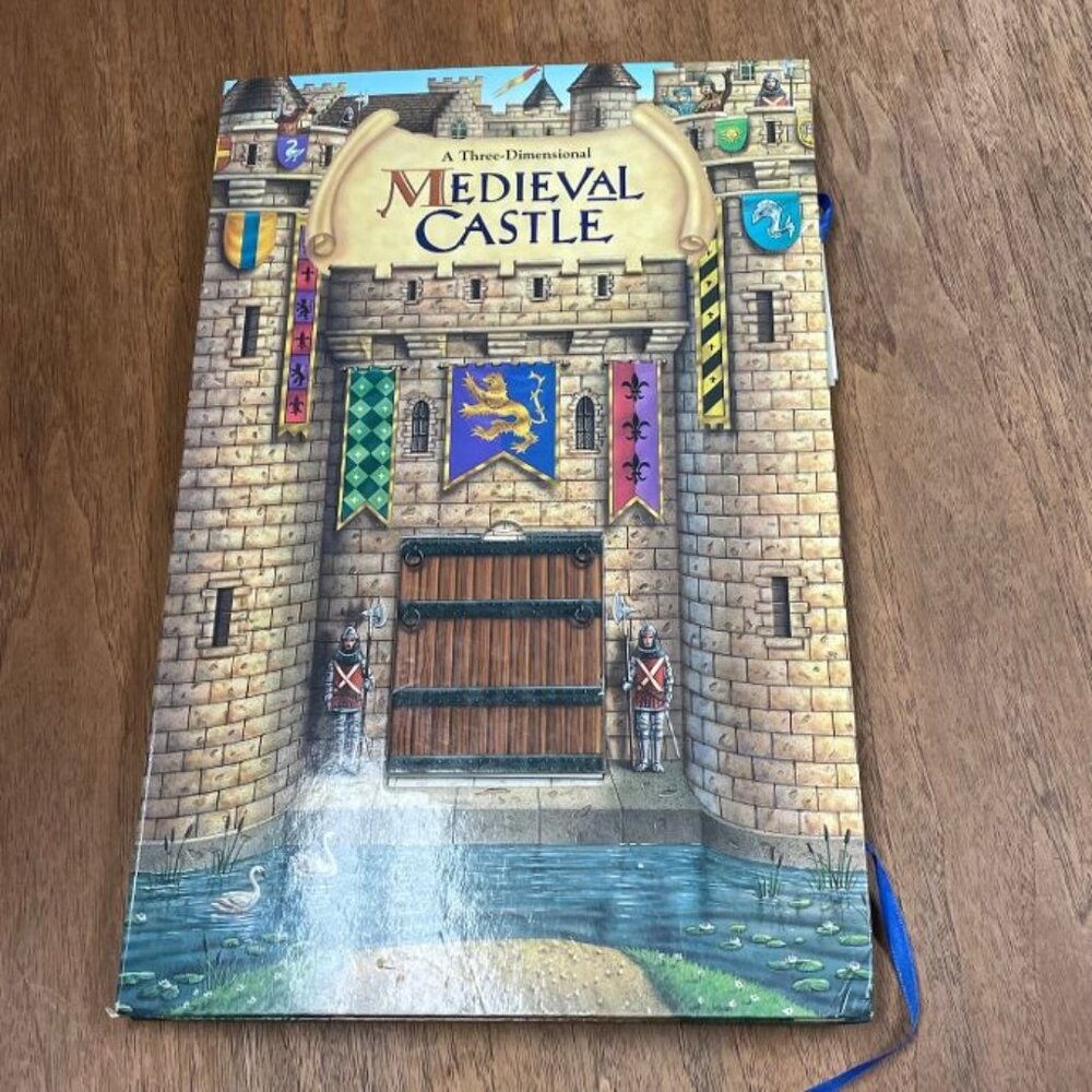 Medieval Castle by Phil Wilson Hardback Expanding Book - GUC